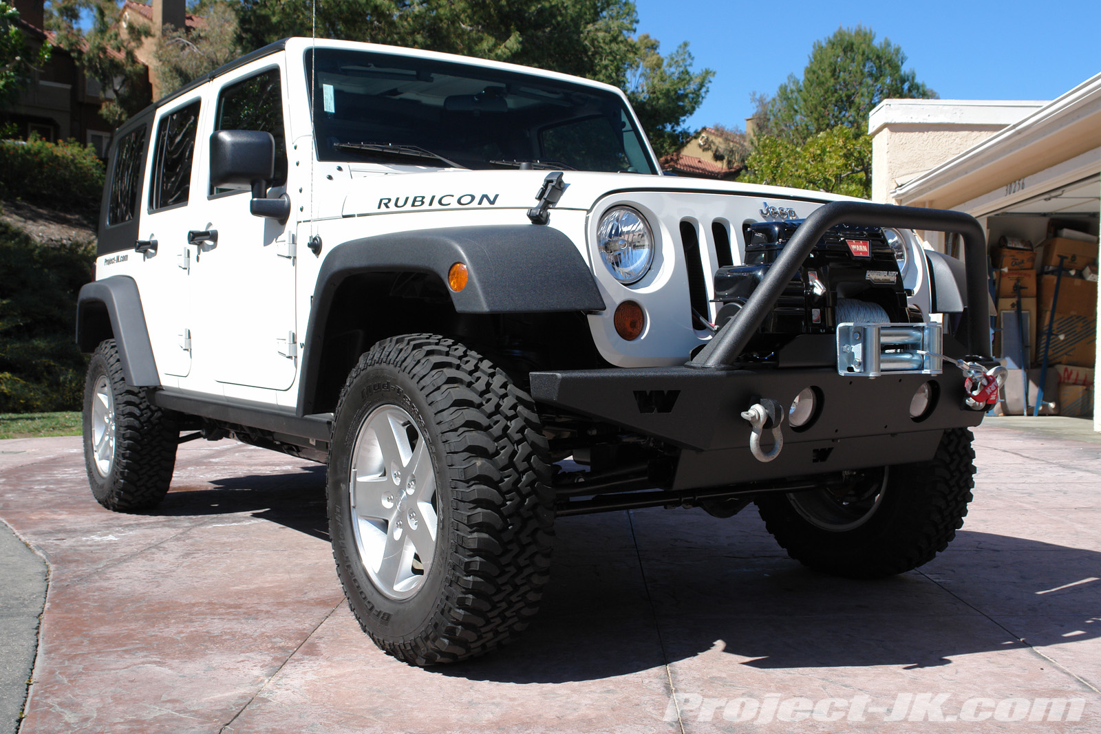 Wytrzymałość dystansów na zginanie Test laboratoryjny zginania stalowego dystansu pod obciążeniem siłowym